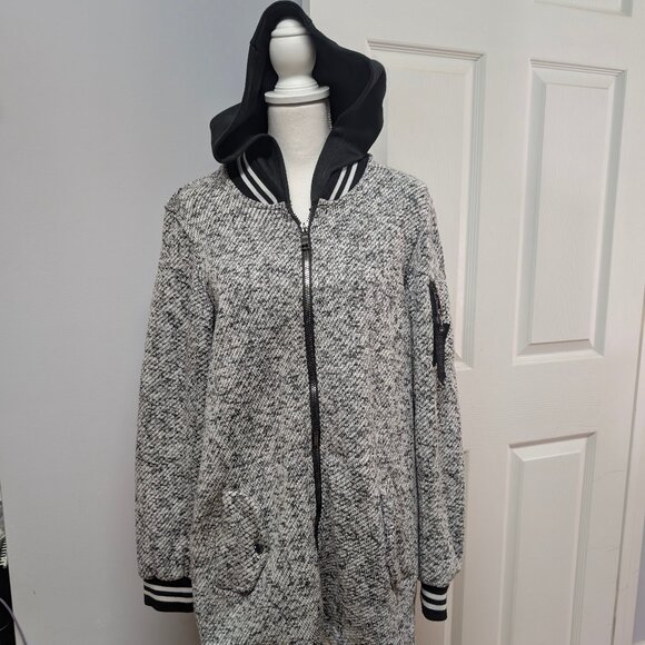 Madden Nyc Jackets & Blazers - Madden NYC Jacket Size L